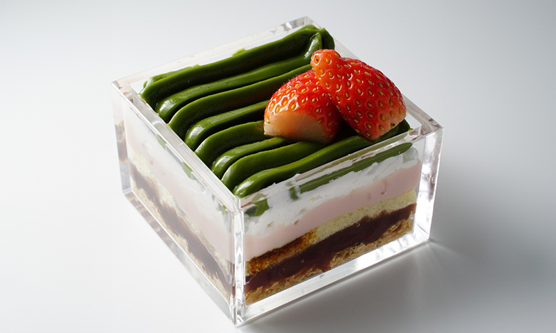 苺ミルクと宇治抹茶のドルチェ