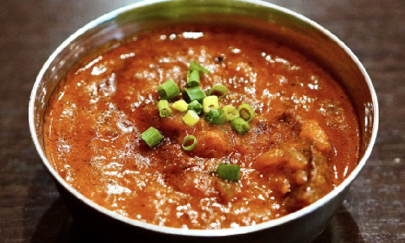 カルダモン入りのカレー画像