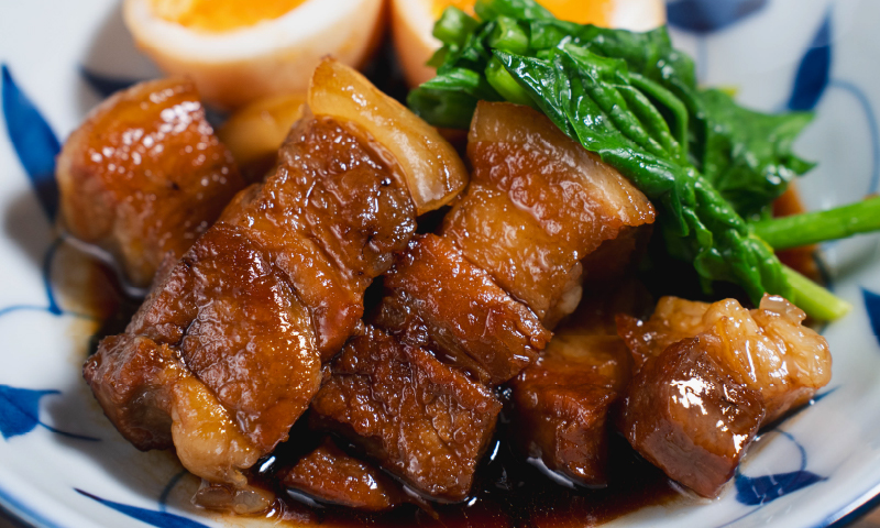 スターアニスを使った肉料理の画像